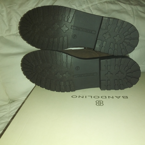 New Boots - Picture 4 of 6